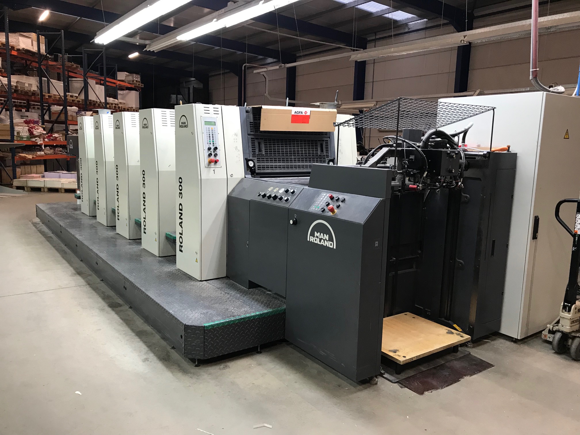 Roland R 305-P – 5 Colour Offset Press